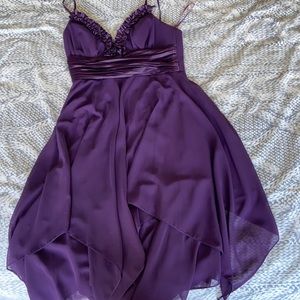 Purple sleeveless dress